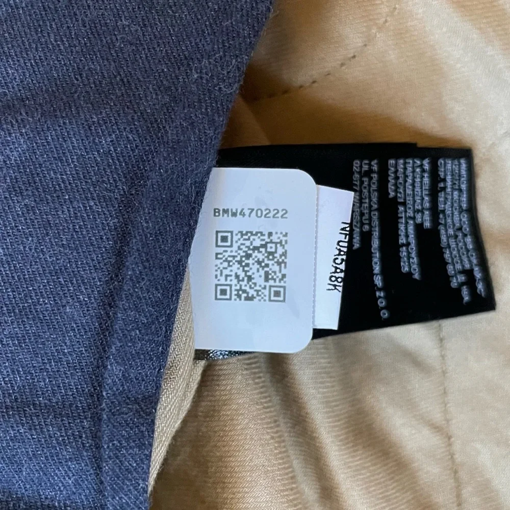 The North Face Men’s Quilted Overshirt Shacket - Picture 8 of 11
